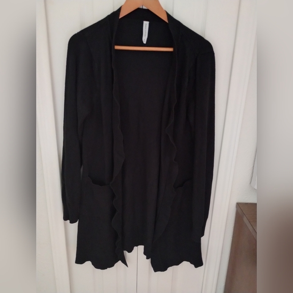 Long,Black Open Flyaway Cardigan by Zenana - Picture 11 of 12